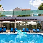 Luxurioeses Mit Privater Terrasse By Interhome Splitska