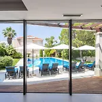 Luxurioeses Mit Privater Terrasse By Interhome * Splitska