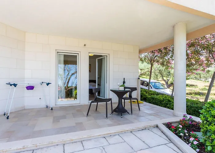 Luxurioeses Mit Privater Terrasse By Interhome Apartamento *