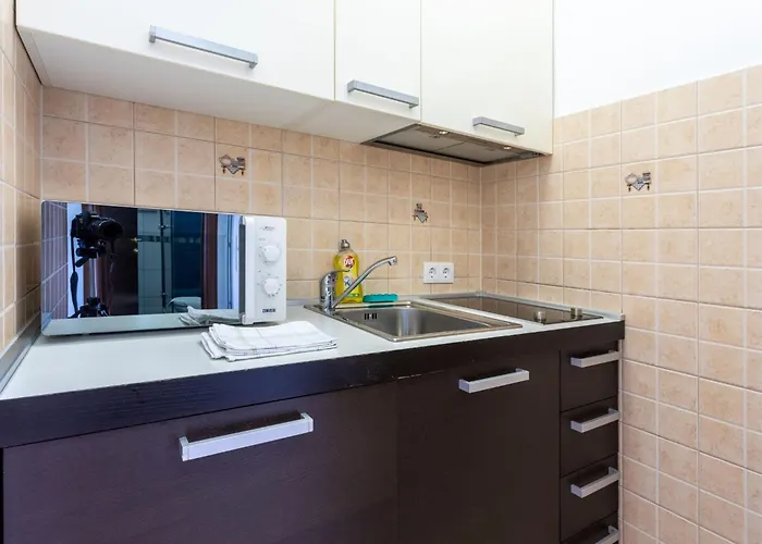 Apartman Luxurioeses Mit Privater Terrasse By Interhome