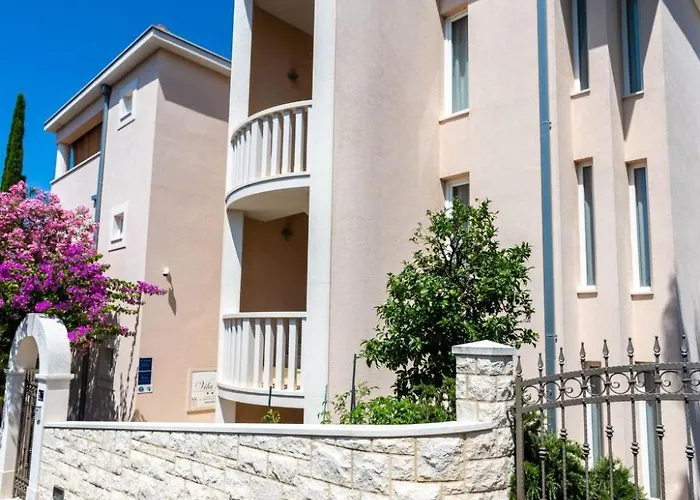 Luxurioeses Mit Privater Terrasse By Interhome سبليتسكا